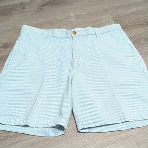 Chaps Men's light blue and‎ white striped seersucker shorts size 36